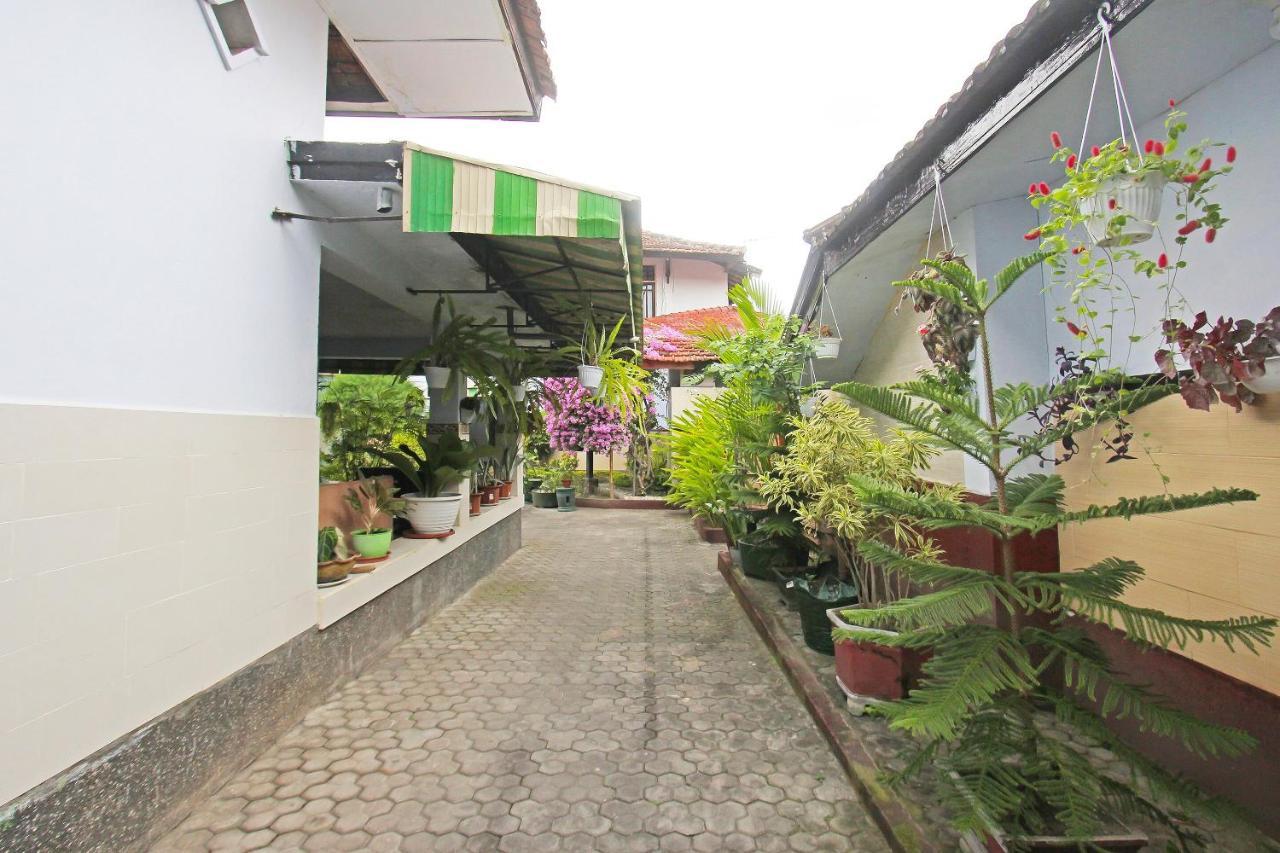 Oyo 91516 Wisata Hotel ماتارام المظهر الخارجي الصورة